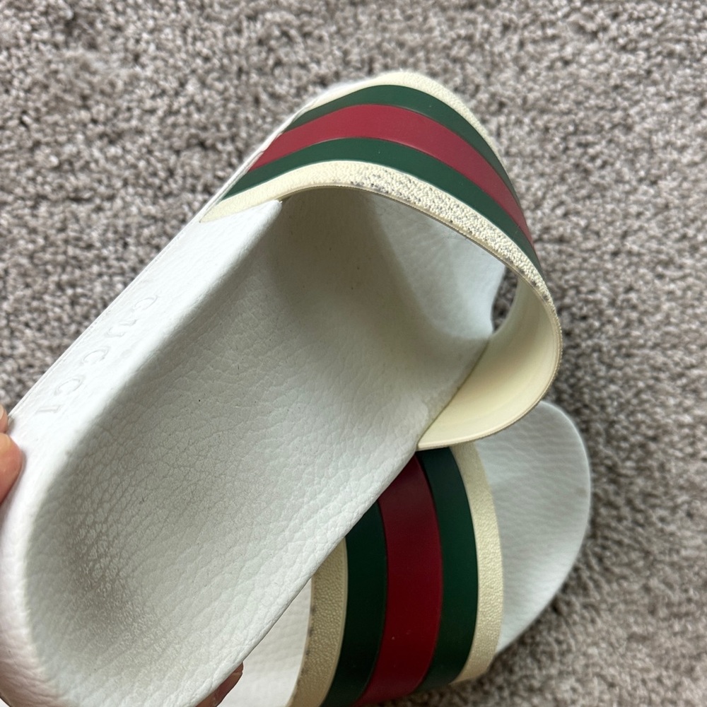 Gucci White Slides with Green and Red Stripes - Picture 4 of 7